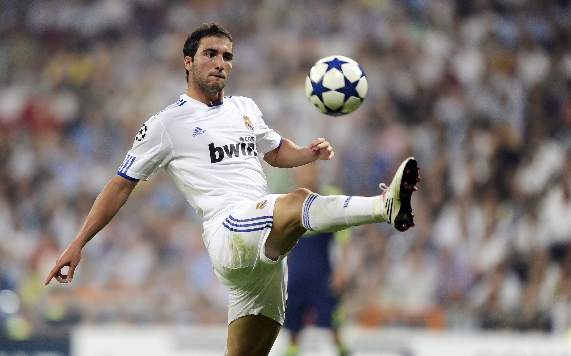 乐鱼体育平台app下载-五大联赛联赛排名趋势对欧洲赛场战绩影响，五大联赛是欧洲的吗